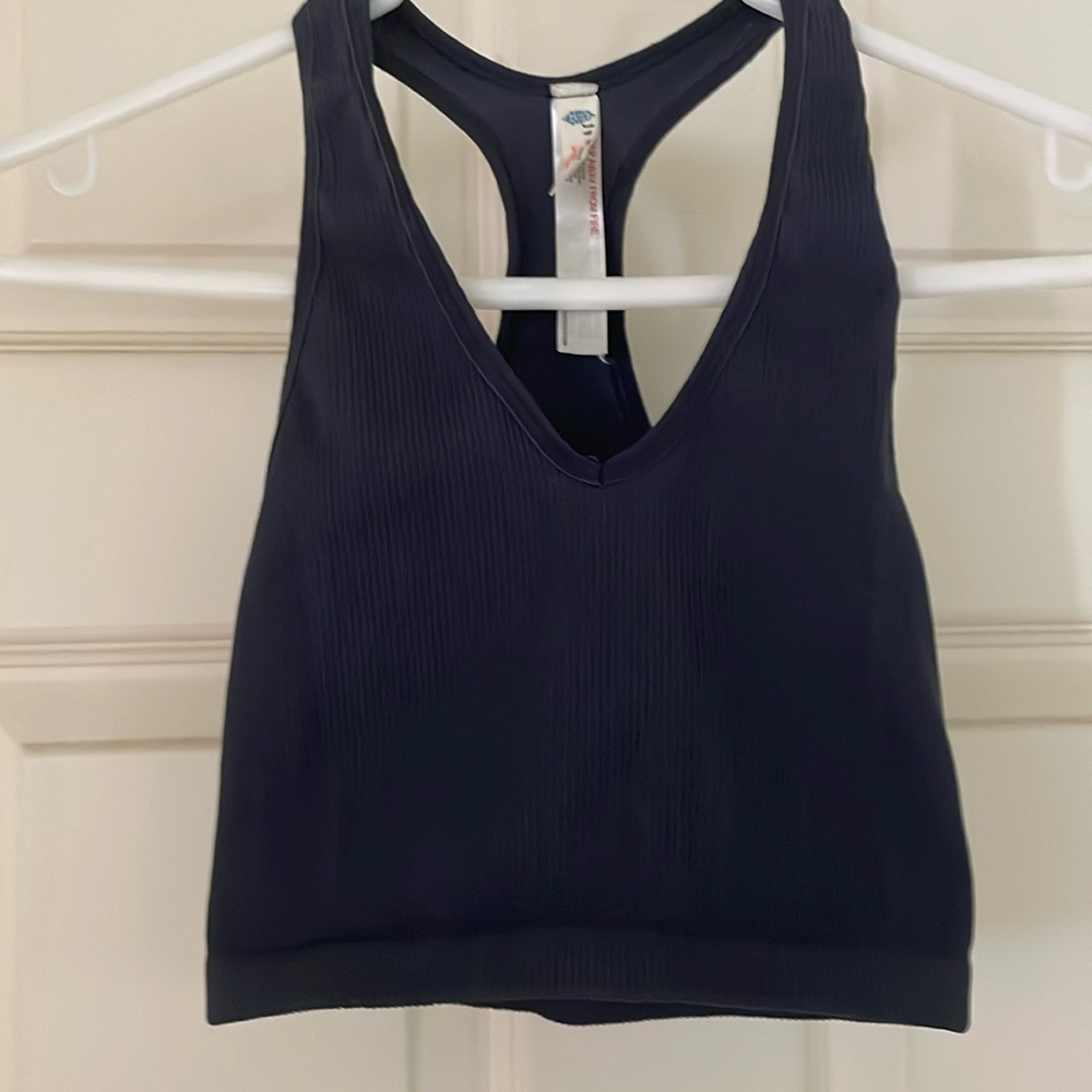 Women’s EUC FreePeople Navy Ribbed Crop S. Racerback. Wore once. Bundle to save.